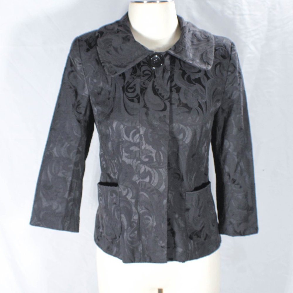 Vintage 1990s Y2K Filigree Tapestry Like Black Blazer Jacket 8P